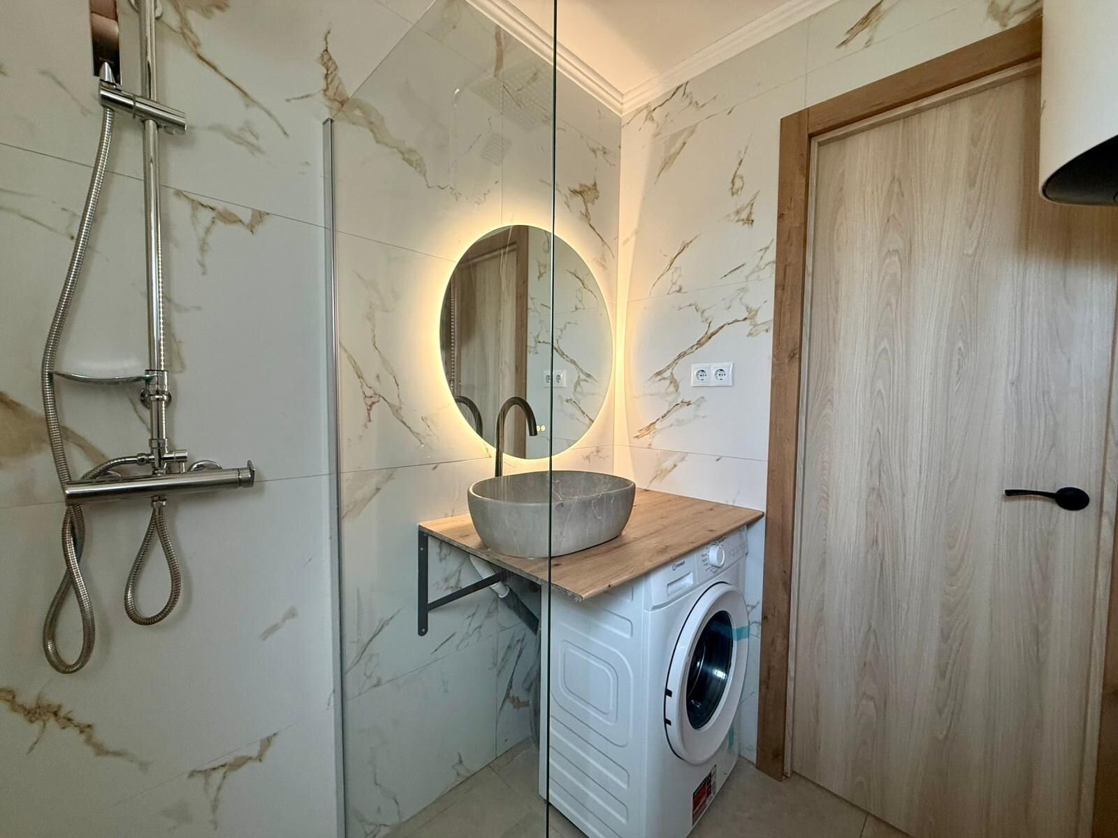 1-Bedroom Penthouse in Estacion de Autobuses, Torrevieja - Image 18