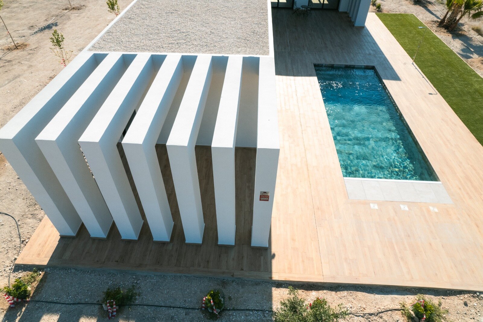 3-Bedroom Detached House in Pinoso - Image 3
