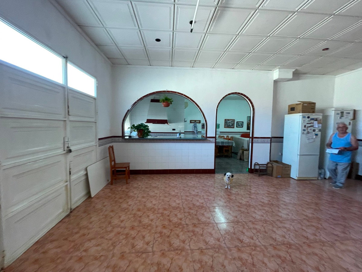 Villa individuelle de 5 Chambres à, San Miguel de Salinas... - Image 7