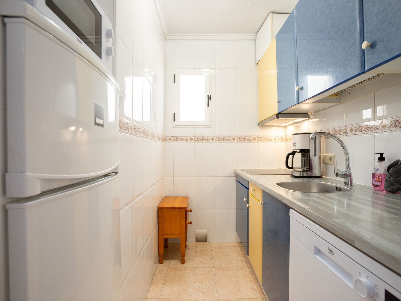 2-Bedroom Apartment in Torrevieja, Torrevieja - Image 11