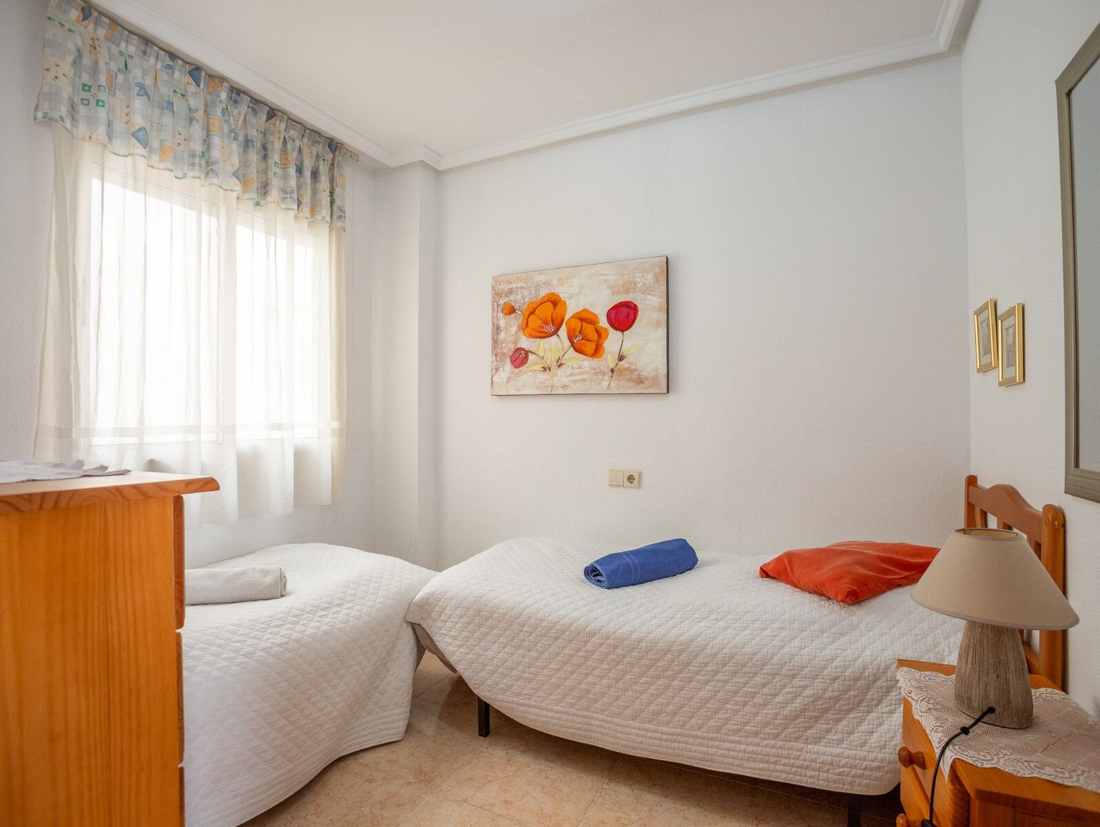 2-Bedroom Apartment in Torrevieja, Torrevieja - Image 13