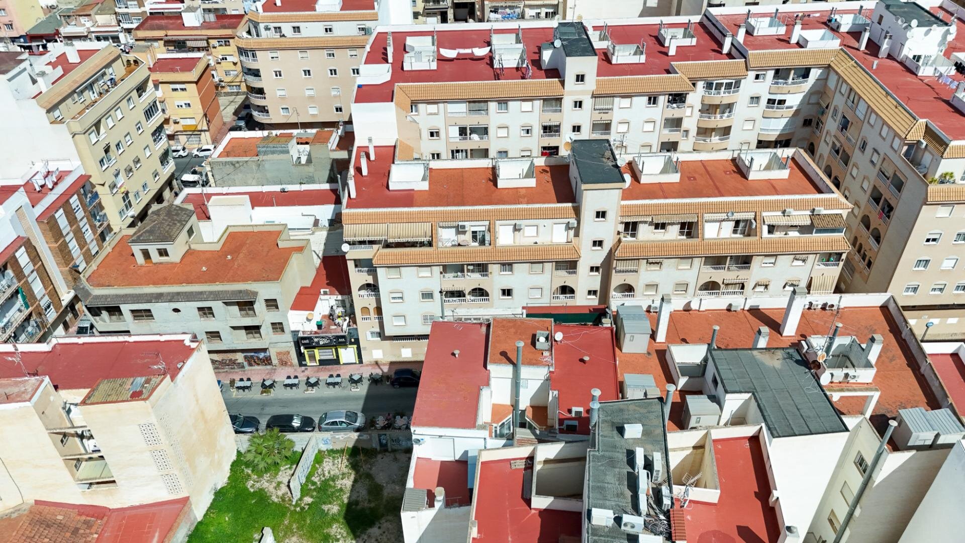 2-Bedroom Apartment in Torrevieja, Torrevieja - Image 20