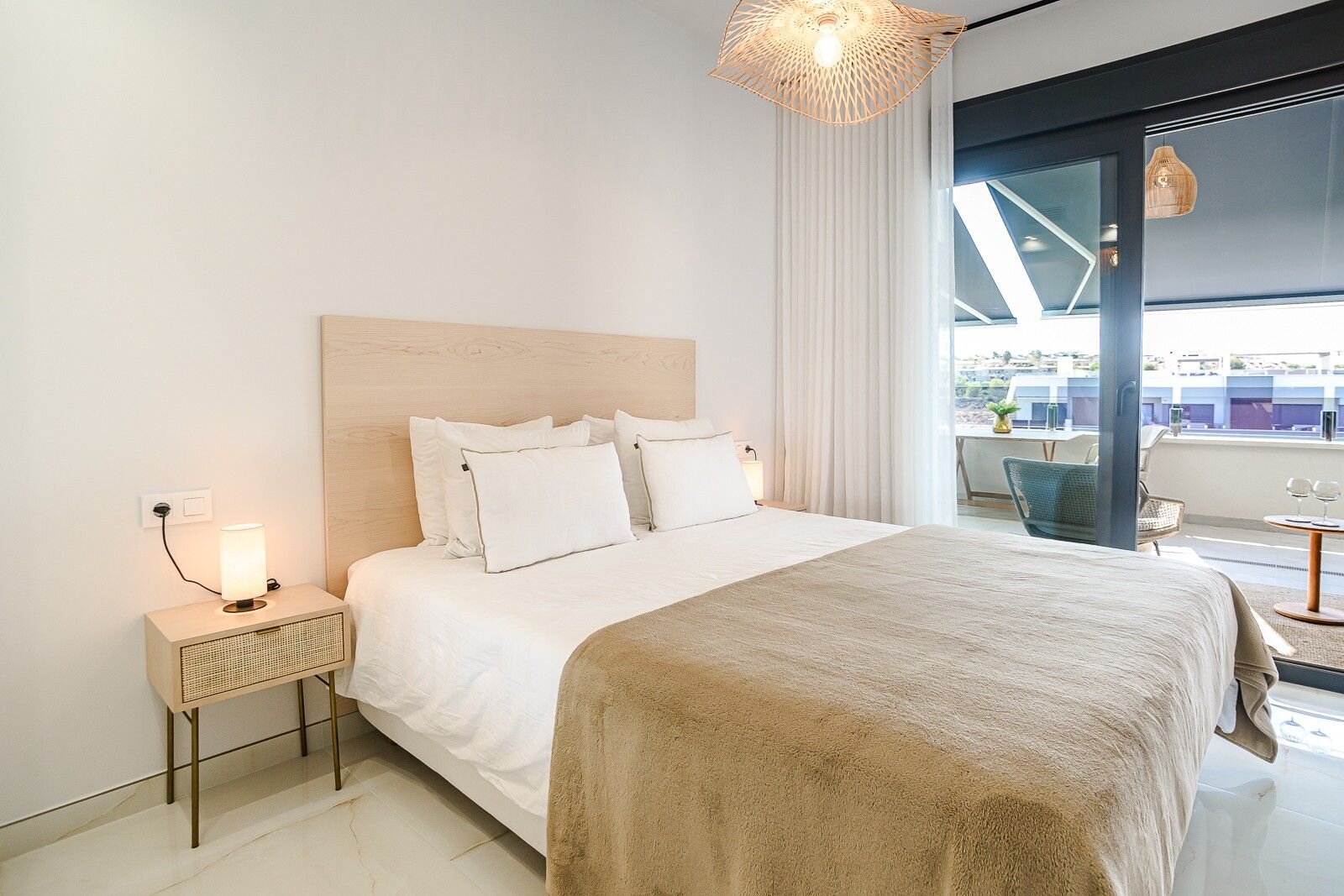 2-Bedroom Penthouse in Lomas de Cabo Roig, Orihuela Costa - Image 18