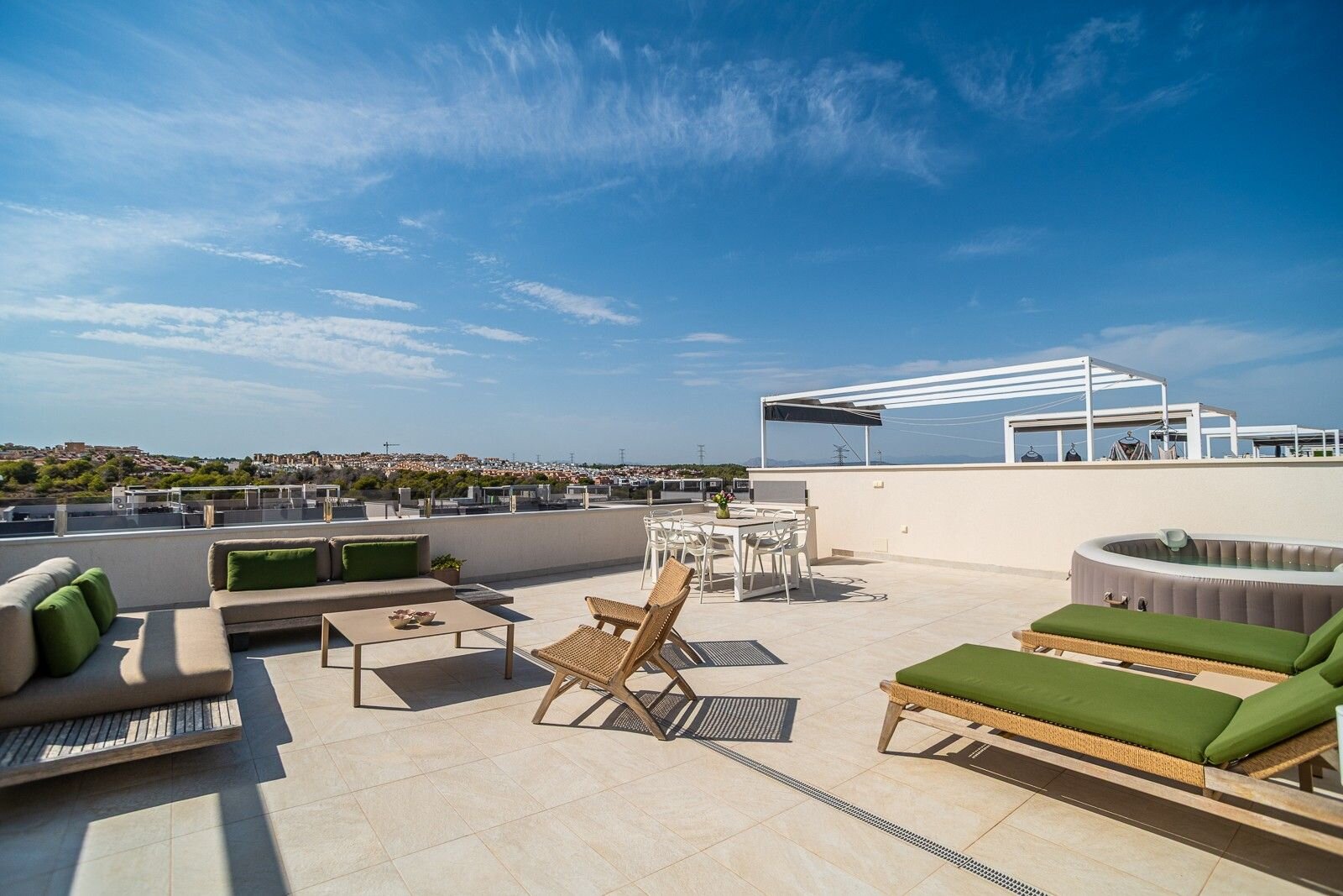 2-Bedroom Penthouse in Lomas de Cabo Roig, Orihuela Costa - Image 28