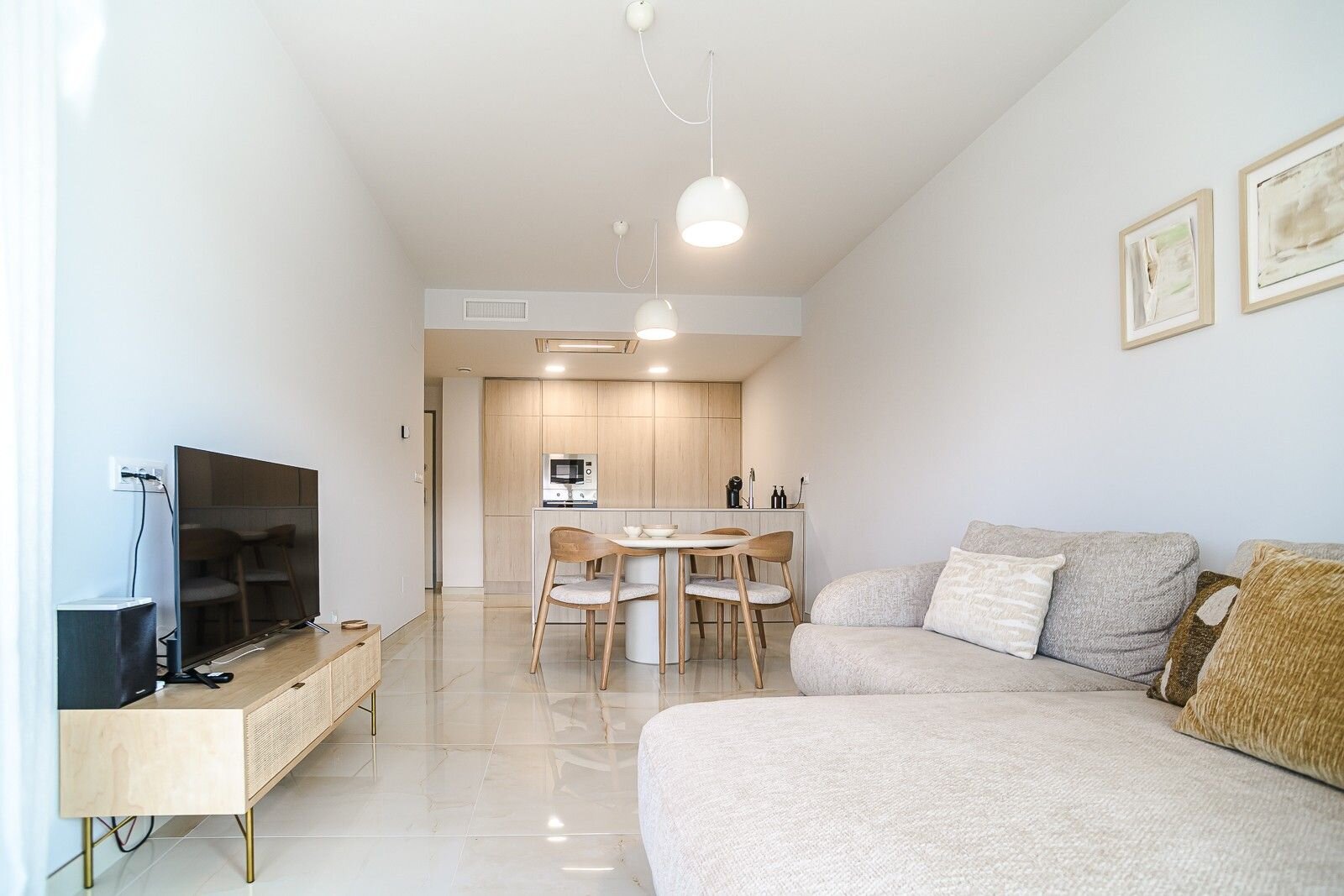 2-Bedroom Penthouse in Lomas de Cabo Roig, Orihuela Costa - Image 7
