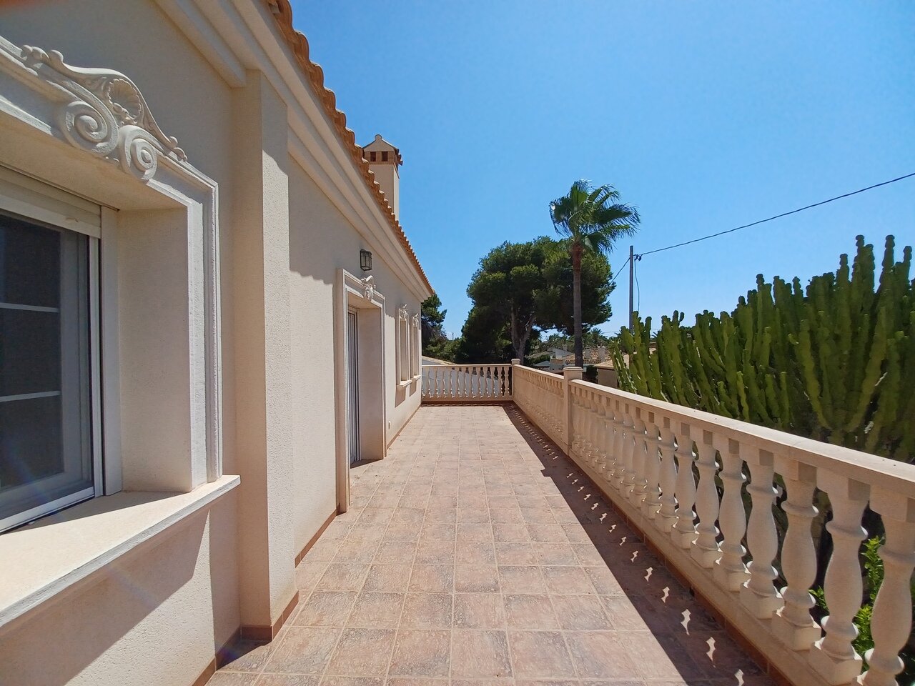 4-Bedroom Villa in Costa Blanca, Cabo Roig - Image 28