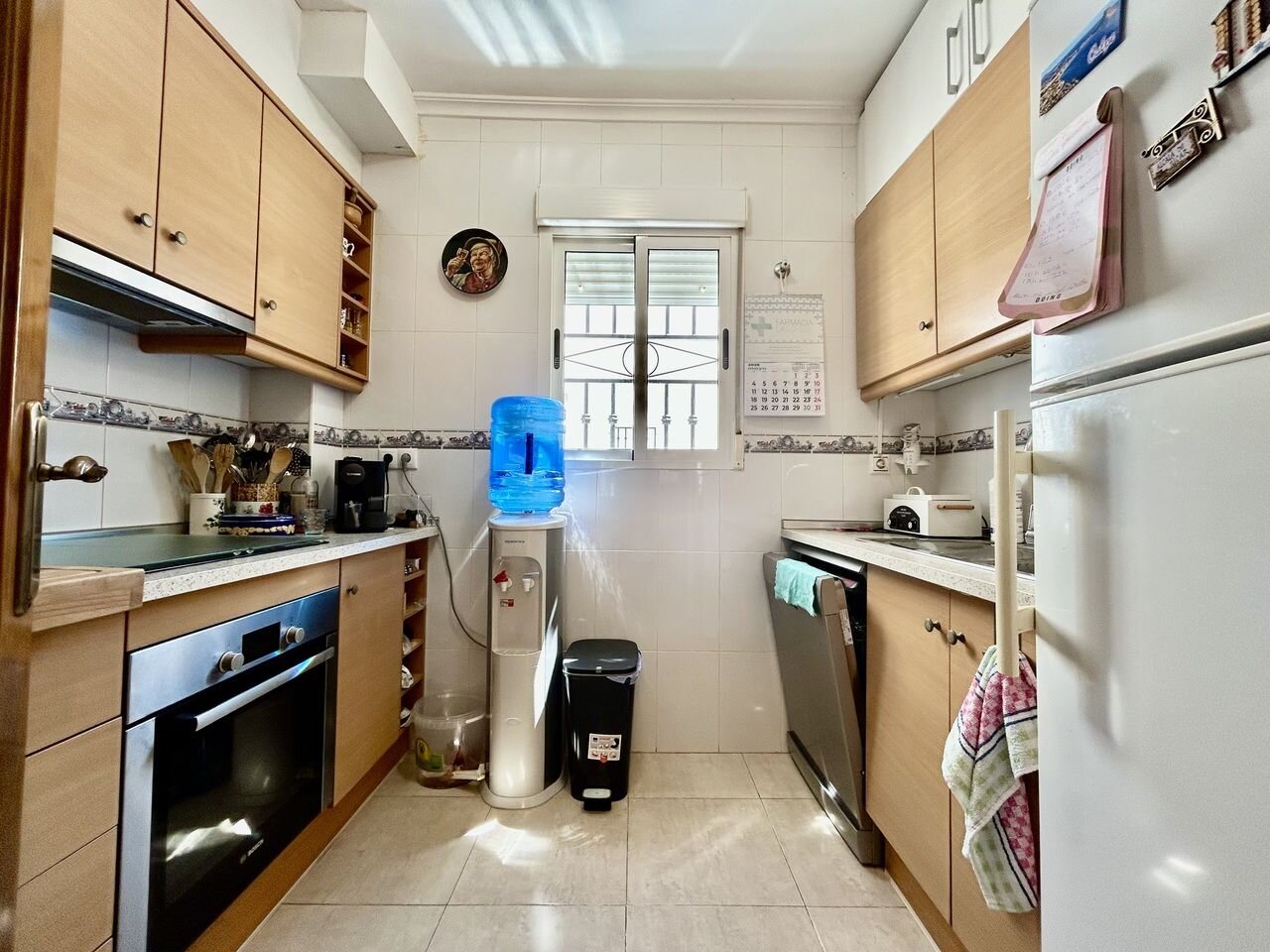 2-Bedroom Apartment in La Siesta, Torrevieja - Image 10