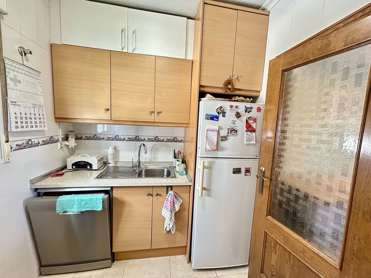 2-Bedroom Apartment in La Siesta, Torrevieja - Image 12