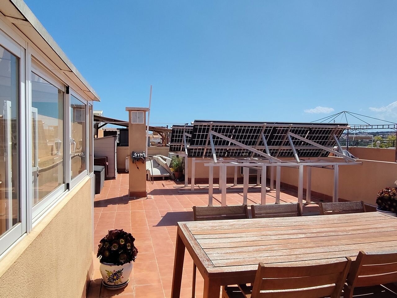 2-Bedroom Apartment in La Siesta, Torrevieja - Image 32