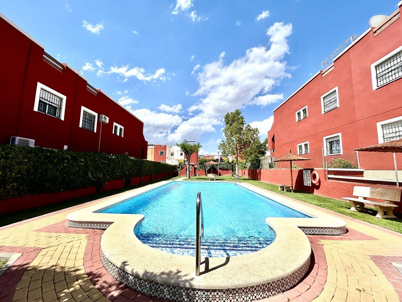 2-Bedroom Apartment in La Siesta, Torrevieja - Image 35