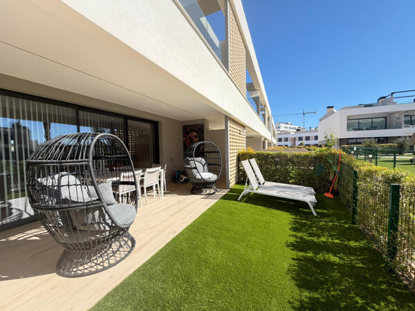 2-Bedroom Apartment in Los Alcázares