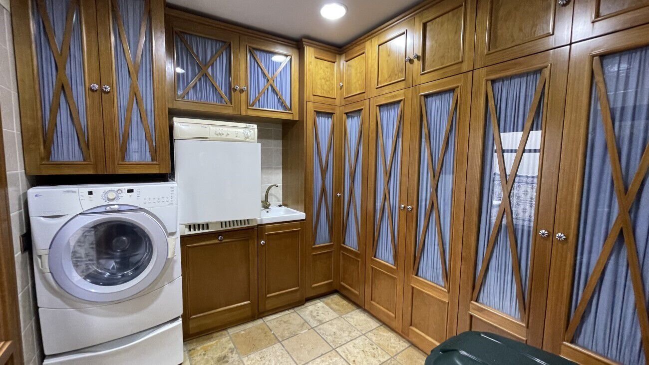 4-Bedroom House in Torrevieja - Image 9