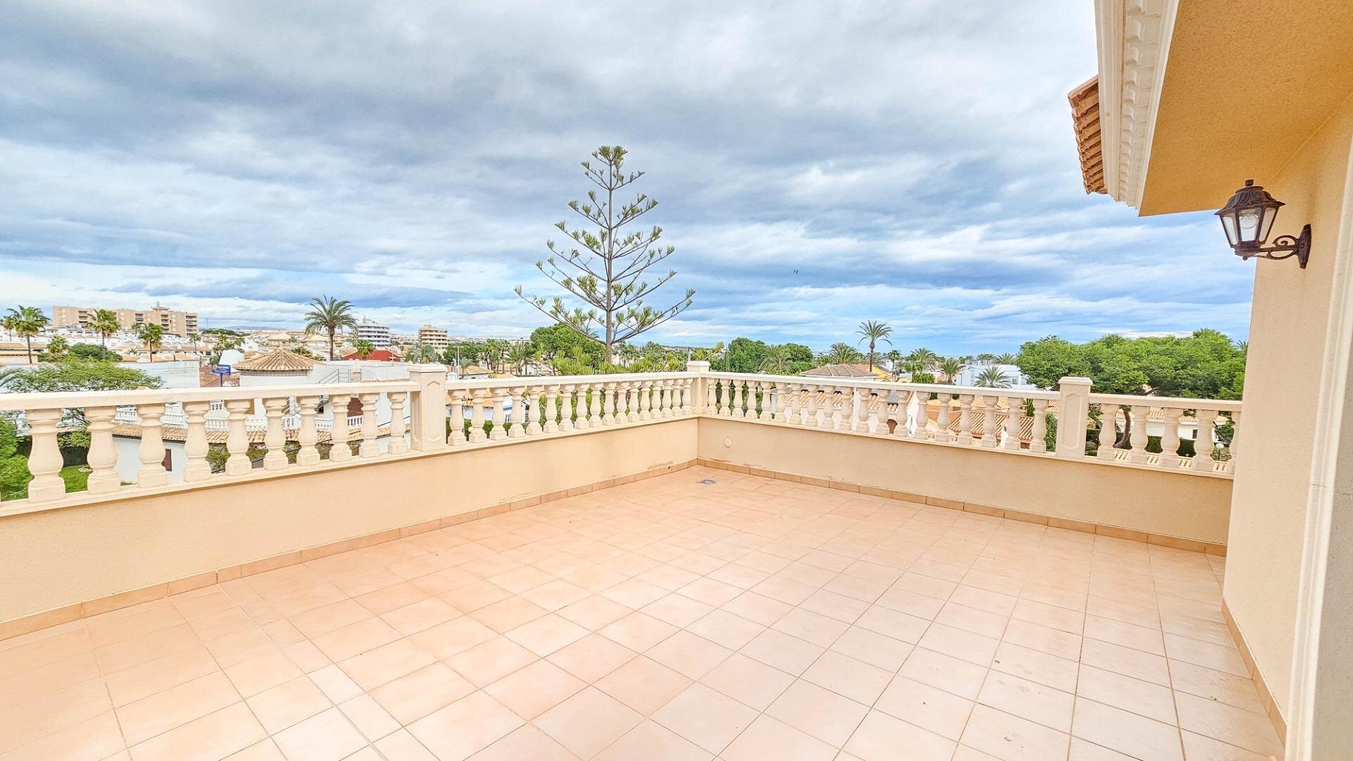 7-Bedroom Villa in Cabo Roig, Cabo Roig - Image 34
