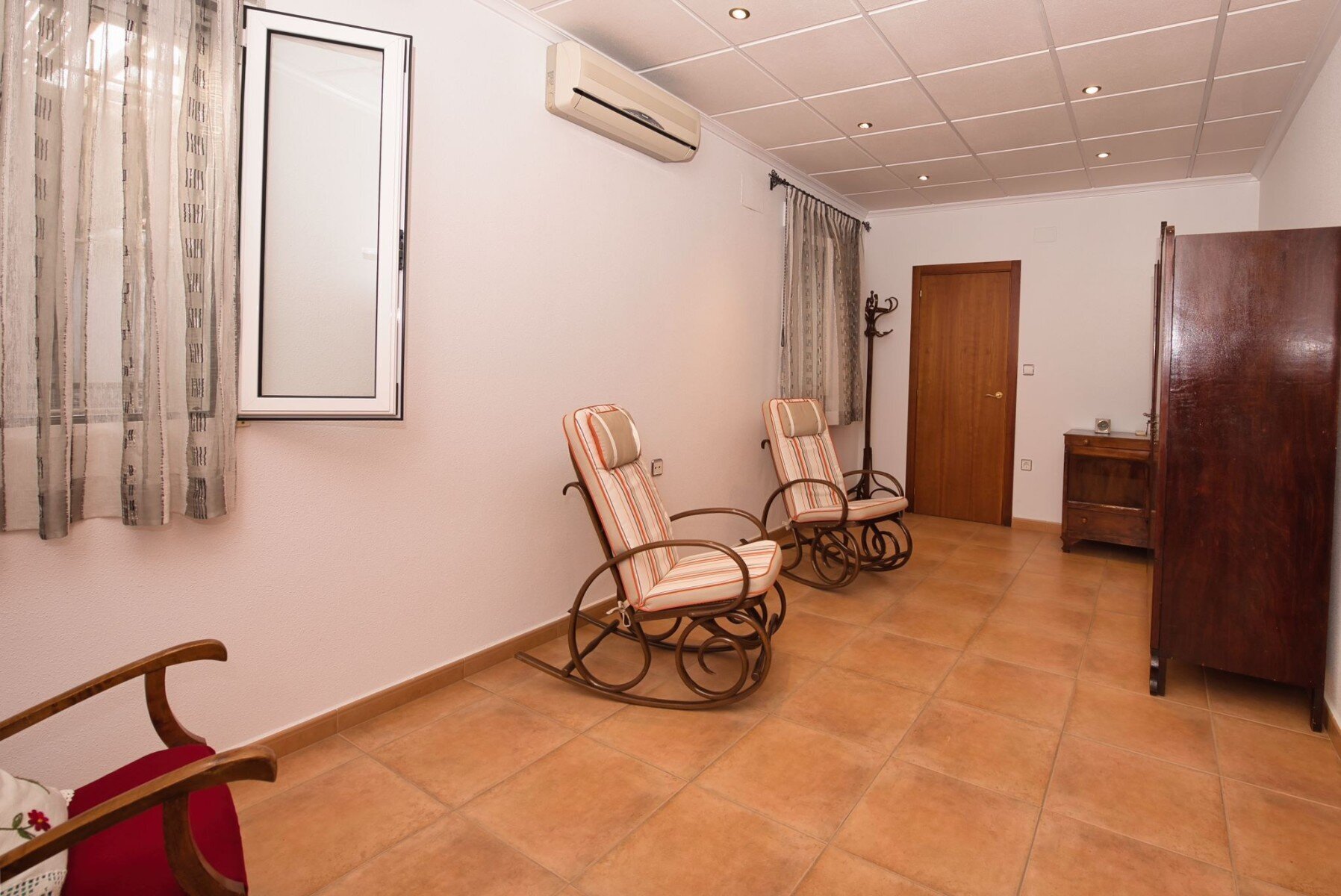 3-Bedroom Villa in Benijofar - Image 5