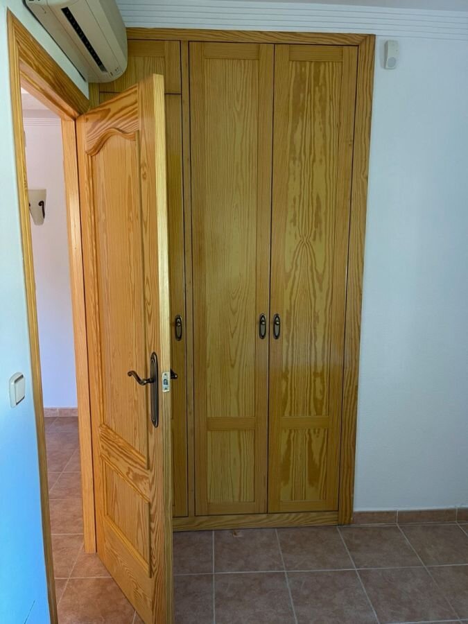 3-Bedroom House in Lomas de Cabo Roig, Orihuela Costa - Image 13