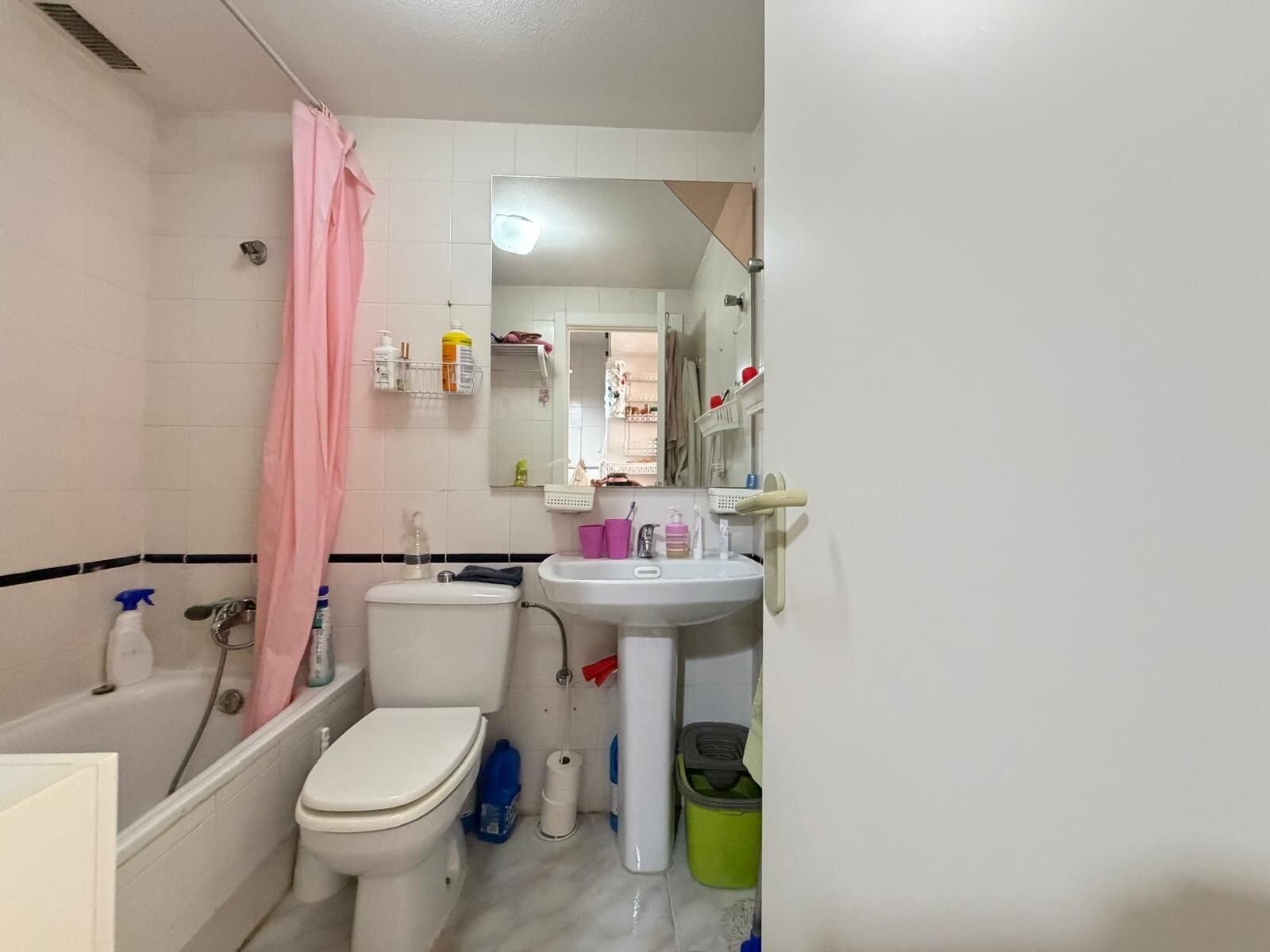 2-Bedroom House in Carrefour, Torrevieja - Image 19