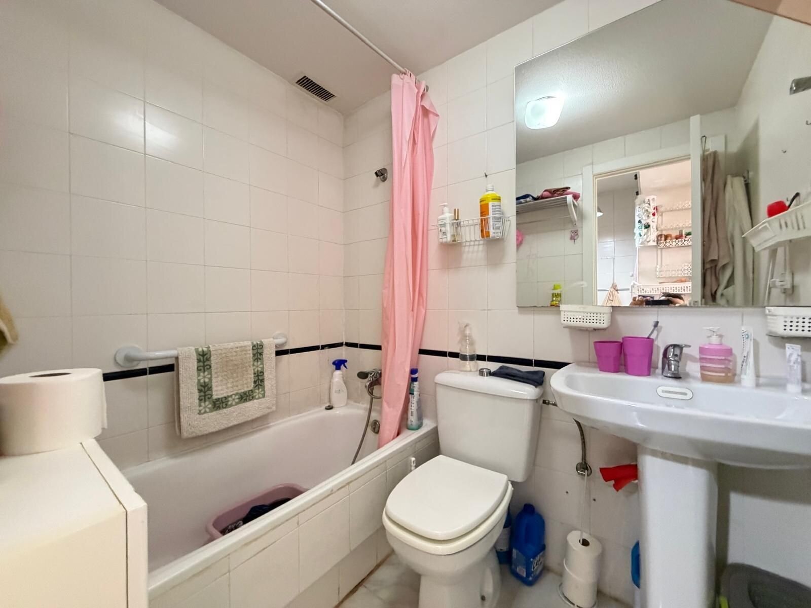 2-Bedroom House in Carrefour, Torrevieja - Image 20