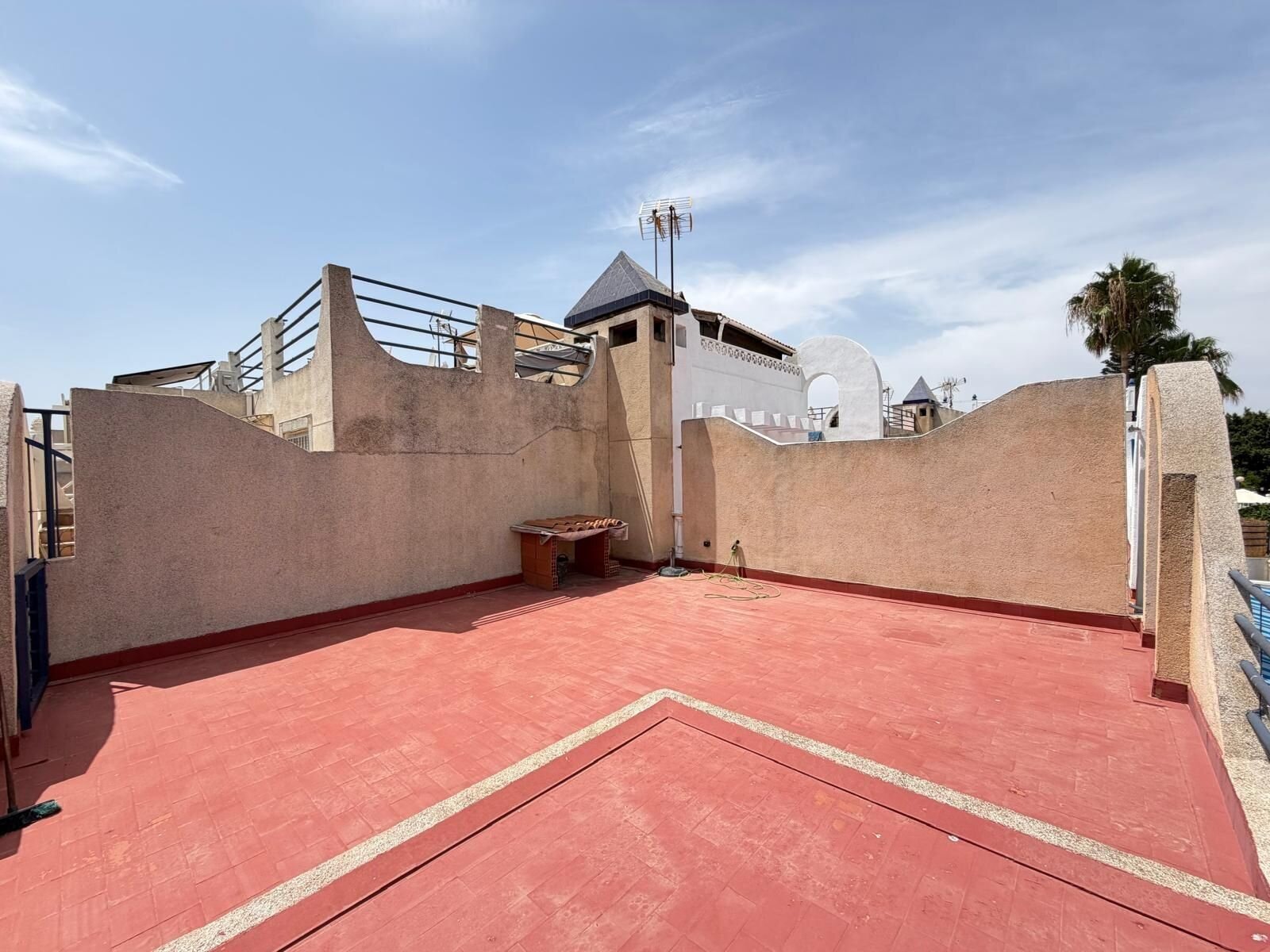 2-Bedroom House in Carrefour, Torrevieja - Image 49