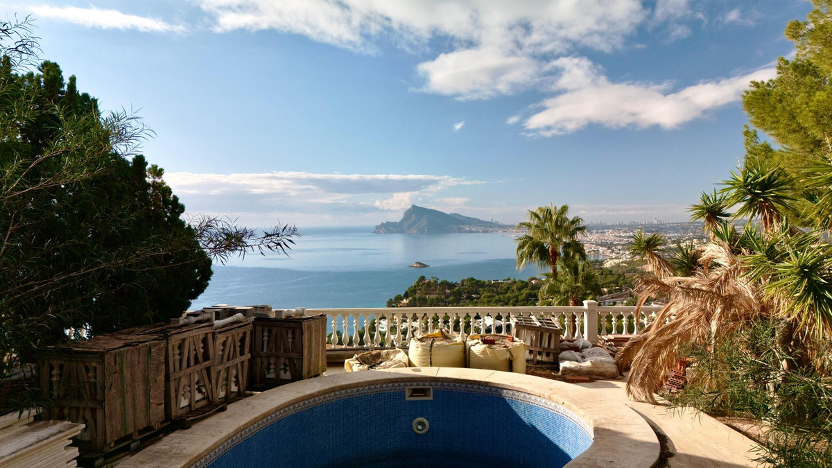 4-Bedroom Detached House in  Altea | Sunny Casas - Costa ... - Image 11