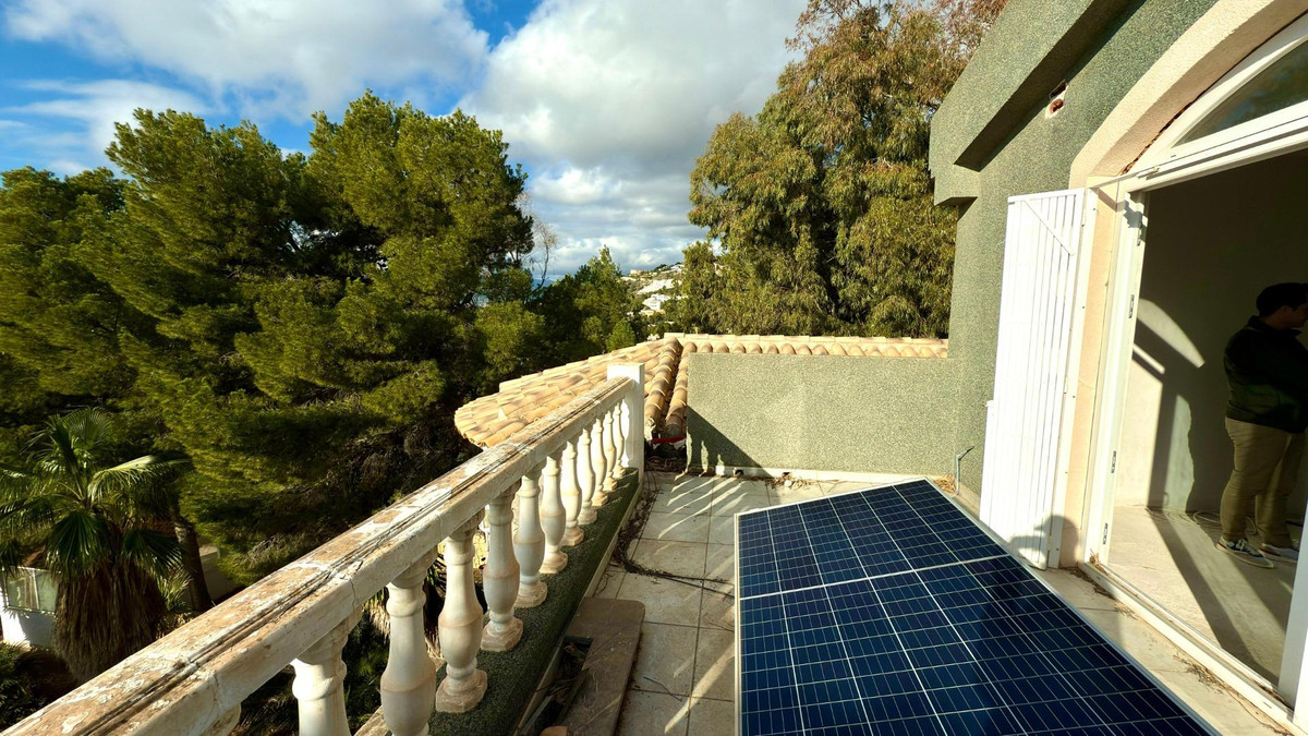 4-Bedroom Detached House in  Altea | Sunny Casas - Costa ... - Image 21