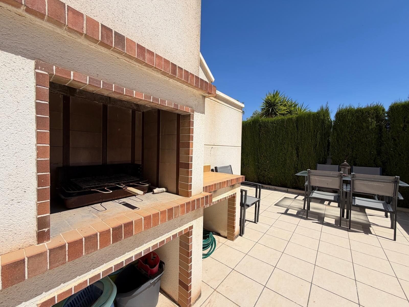 Villa de 4 Dormitorios en Doña Pepa, Rojales - Image 18