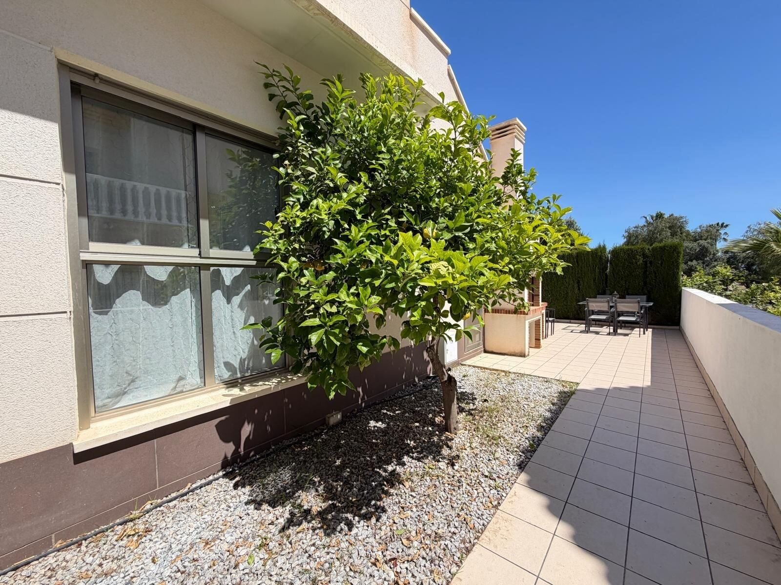 Villa de 4 Dormitorios en Doña Pepa, Rojales - Image 19