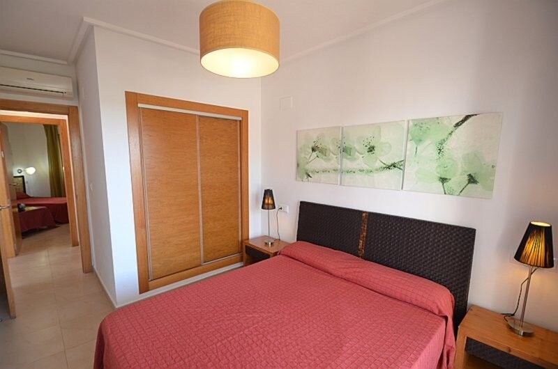 2-Bedroom Apartment in Sucina, Sucina - Image 12