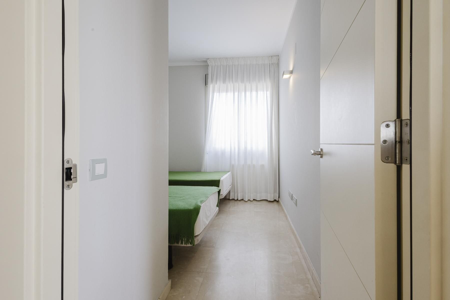 2-Bedroom Penthouse in Las Colinas Golf, Orihuela - Image 15