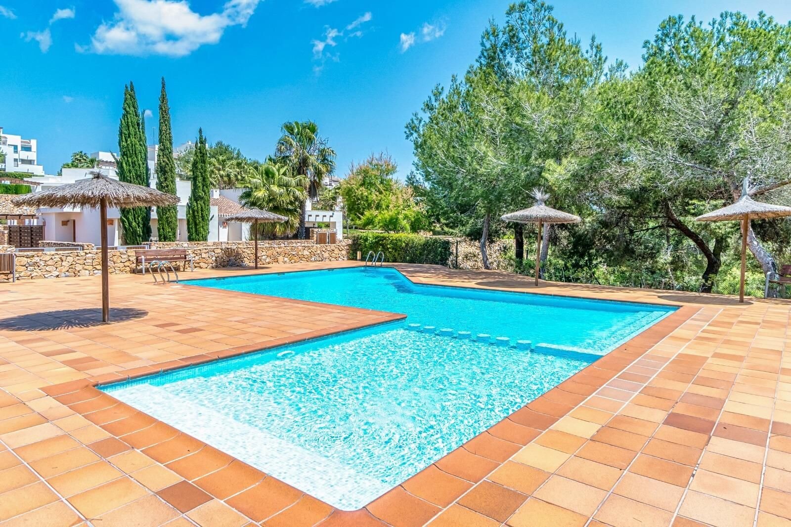 2-Bedroom Penthouse in Las Colinas Golf, Orihuela - Image 28