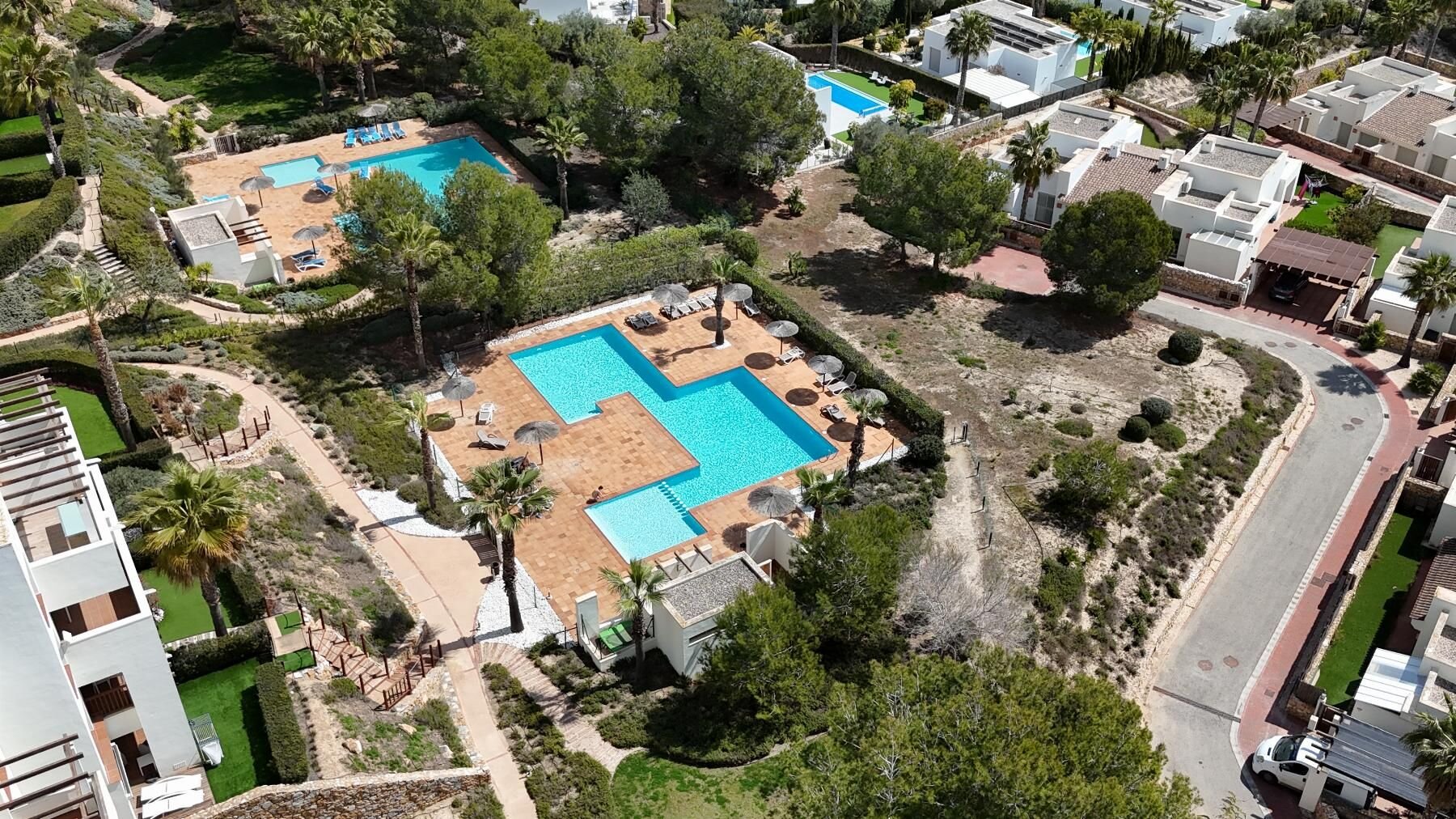 2-Bedroom Penthouse in Las Colinas Golf, Orihuela - Image 39