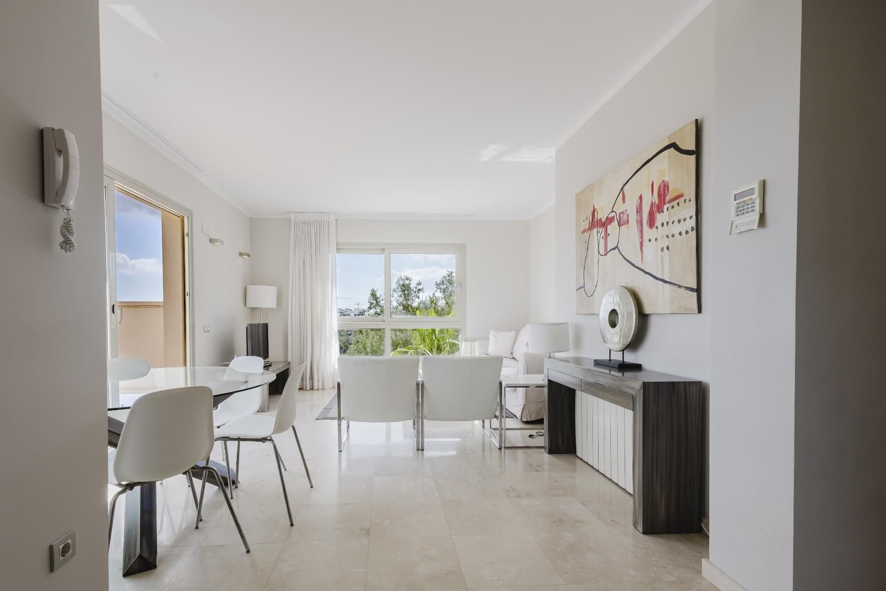 2-Bedroom Penthouse in Las Colinas Golf, Orihuela - Image 5