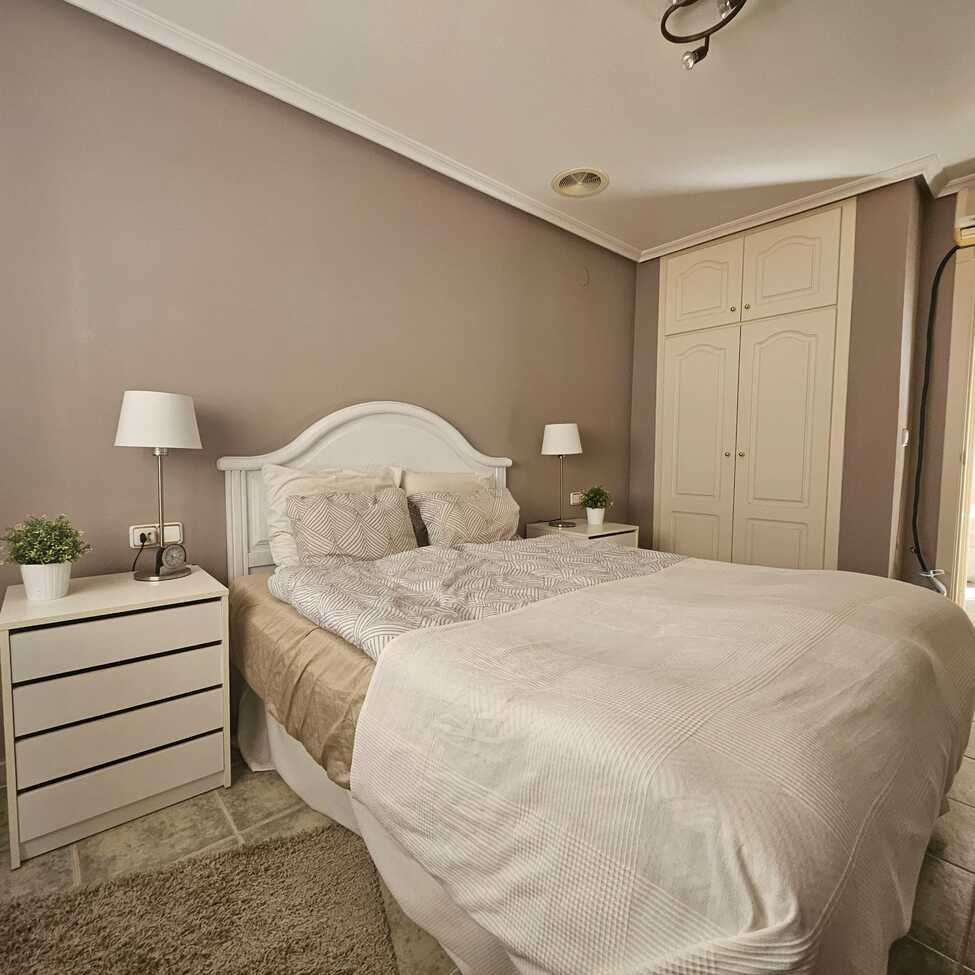 3-Bedroom Villa in Guardamar del Segura | Sunny Casas - ... - Image 13