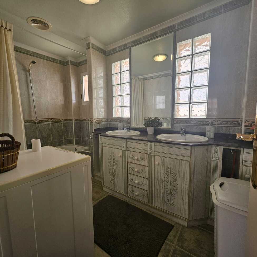 3-Bedroom Villa in Guardamar del Segura | Sunny Casas - ... - Image 20