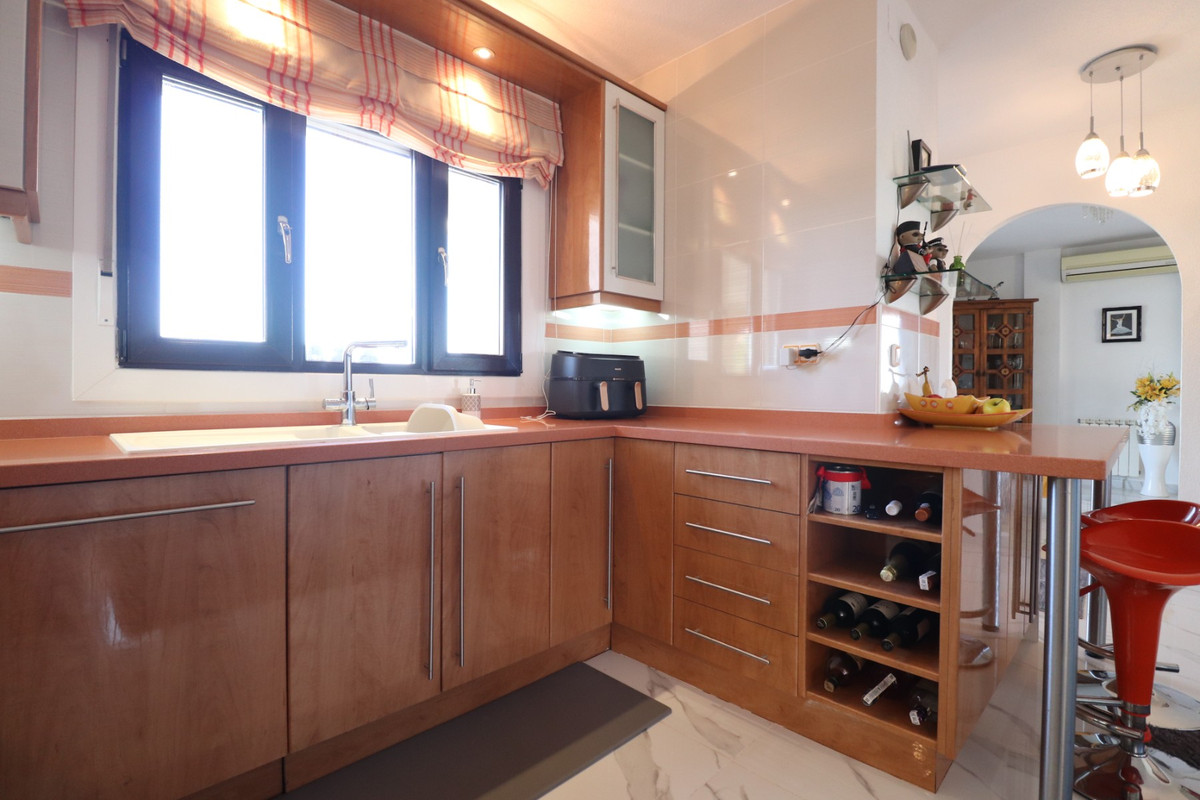 5-Bedroom Detached House in Algorfa | Sunny Casas - Cost... - Image 17