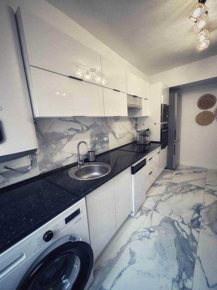 3-Bedroom Penthouse in Torrevieja, Torrevieja - Image 31