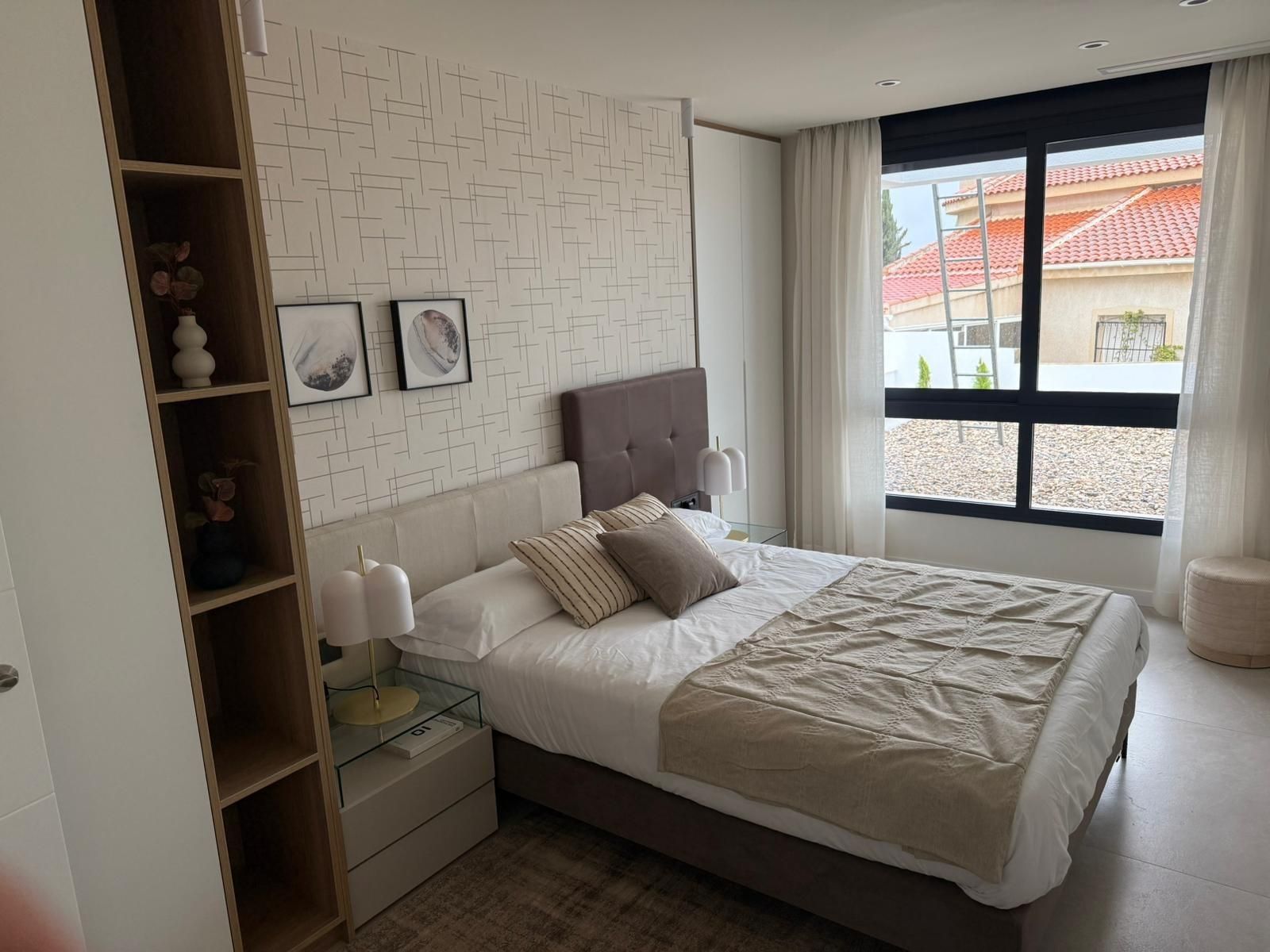 4-Bedroom Villa in Rojales - Image 14