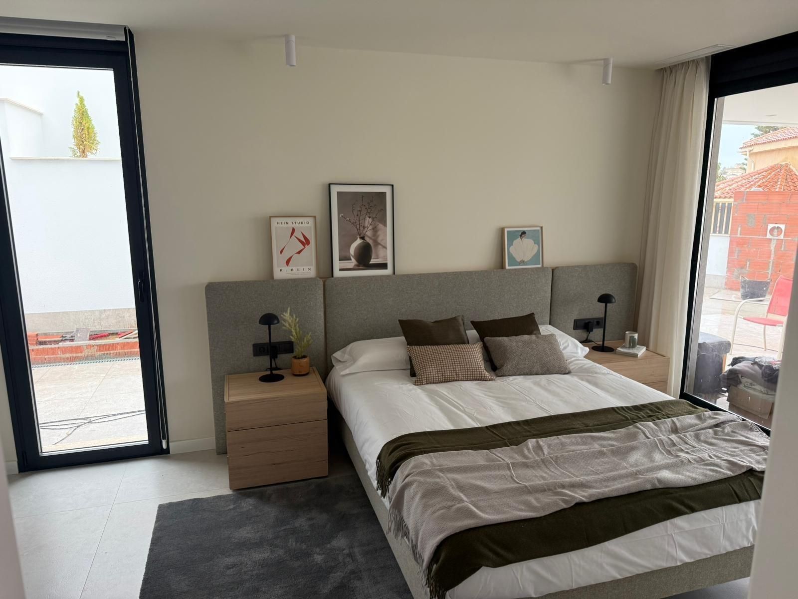 4-Bedroom Villa in Rojales - Image 15