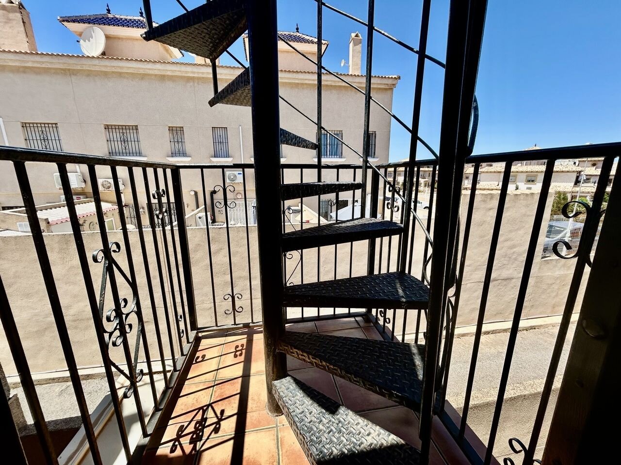 2-Bedroom Penthouse in La Zenia, Orihuela Costa - Image 17