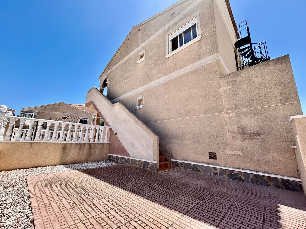 2-Bedroom Penthouse in La Zenia, Orihuela Costa - Image 24