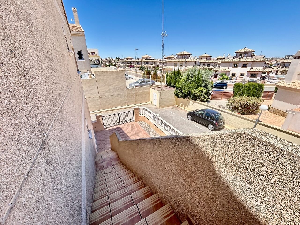 2-Bedroom Penthouse in La Zenia, Orihuela Costa - Image 27