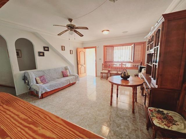Villa de 4 Chambres à Pueblo, Guardamar del Segura - Image 6