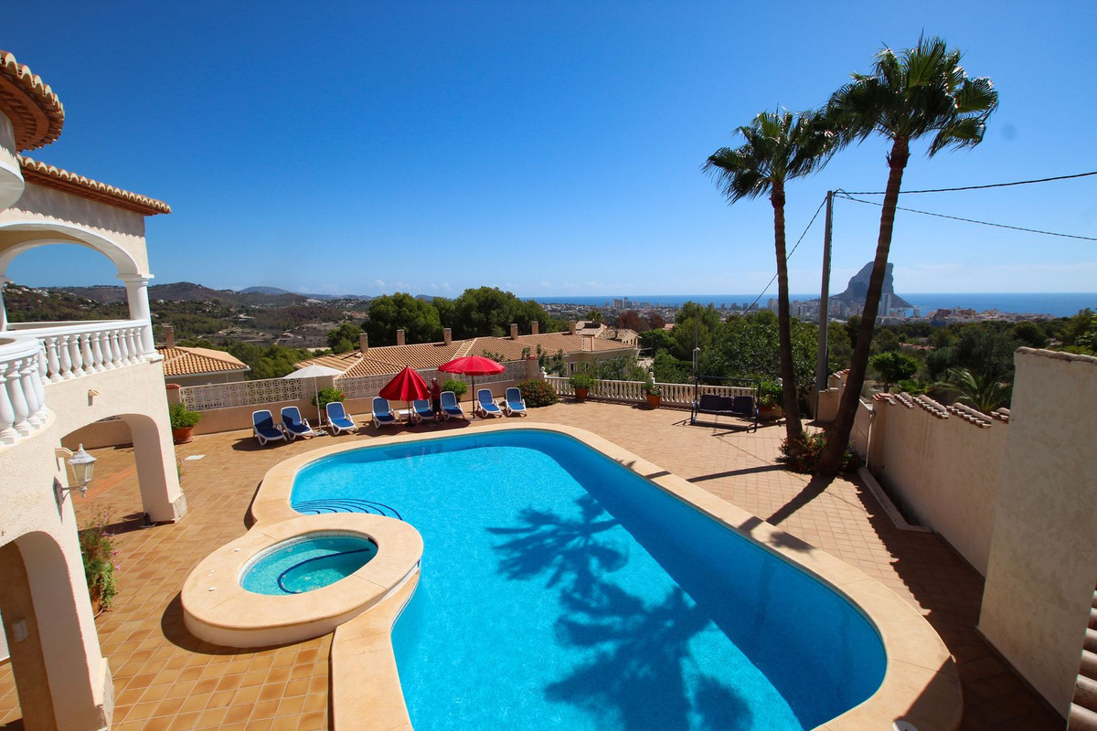6-Bedroom Detached House in  Calpe | Sunny Casas - Costa ... - Image 1