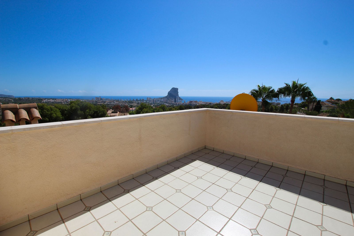 6-Bedroom Detached House in  Calpe | Sunny Casas - Costa ... - Image 15