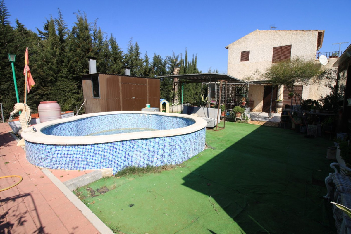 2-Bedroom Bungalow in Orihuela Costa | Sunny Casas - Cos... - Image 12