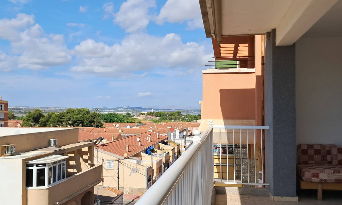 3-Bedroom Penthouse Apartment in Torrevieja | Sunny Casa... - Image 17