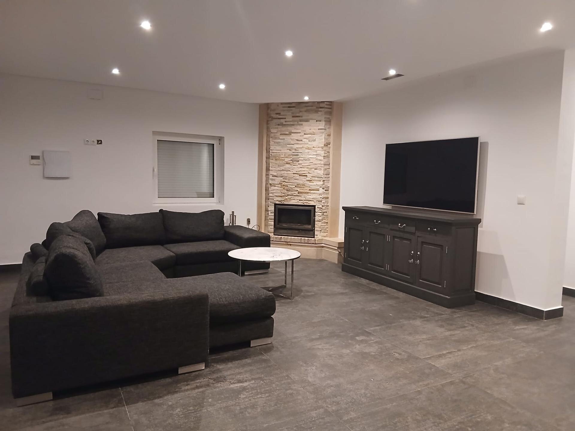 Villa de 4 Dormitorios en Lomas de Cabo Roig, Orihuela Costa - Image 14