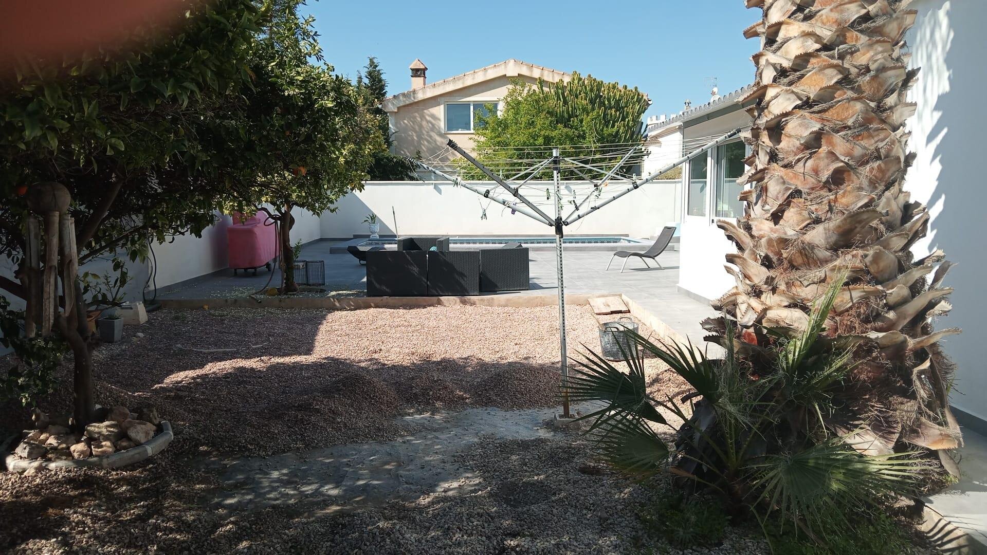 Villa de 4 Dormitorios en Lomas de Cabo Roig, Orihuela Costa - Image 28