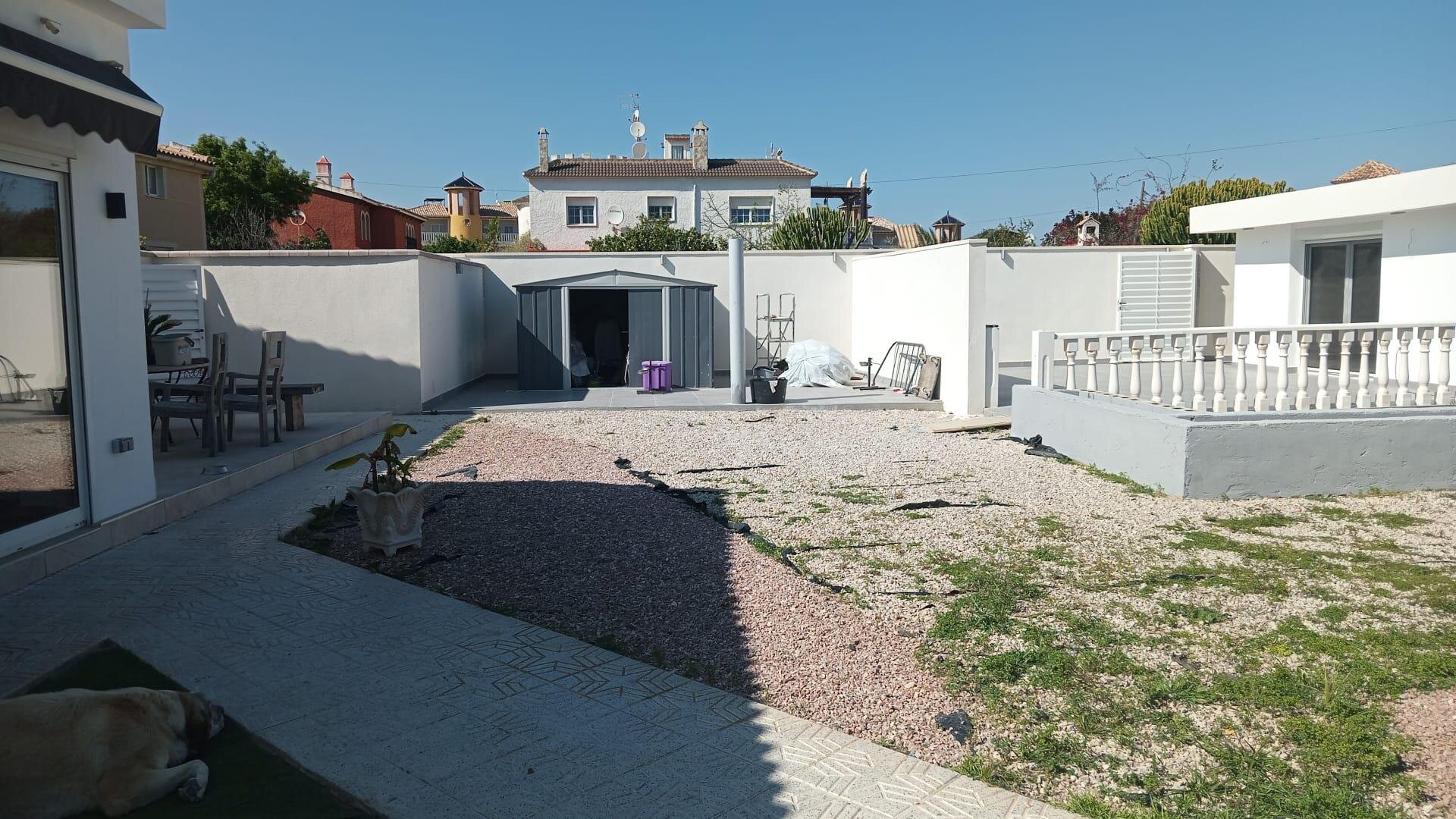Villa de 4 Dormitorios en Lomas de Cabo Roig, Orihuela Costa - Image 35