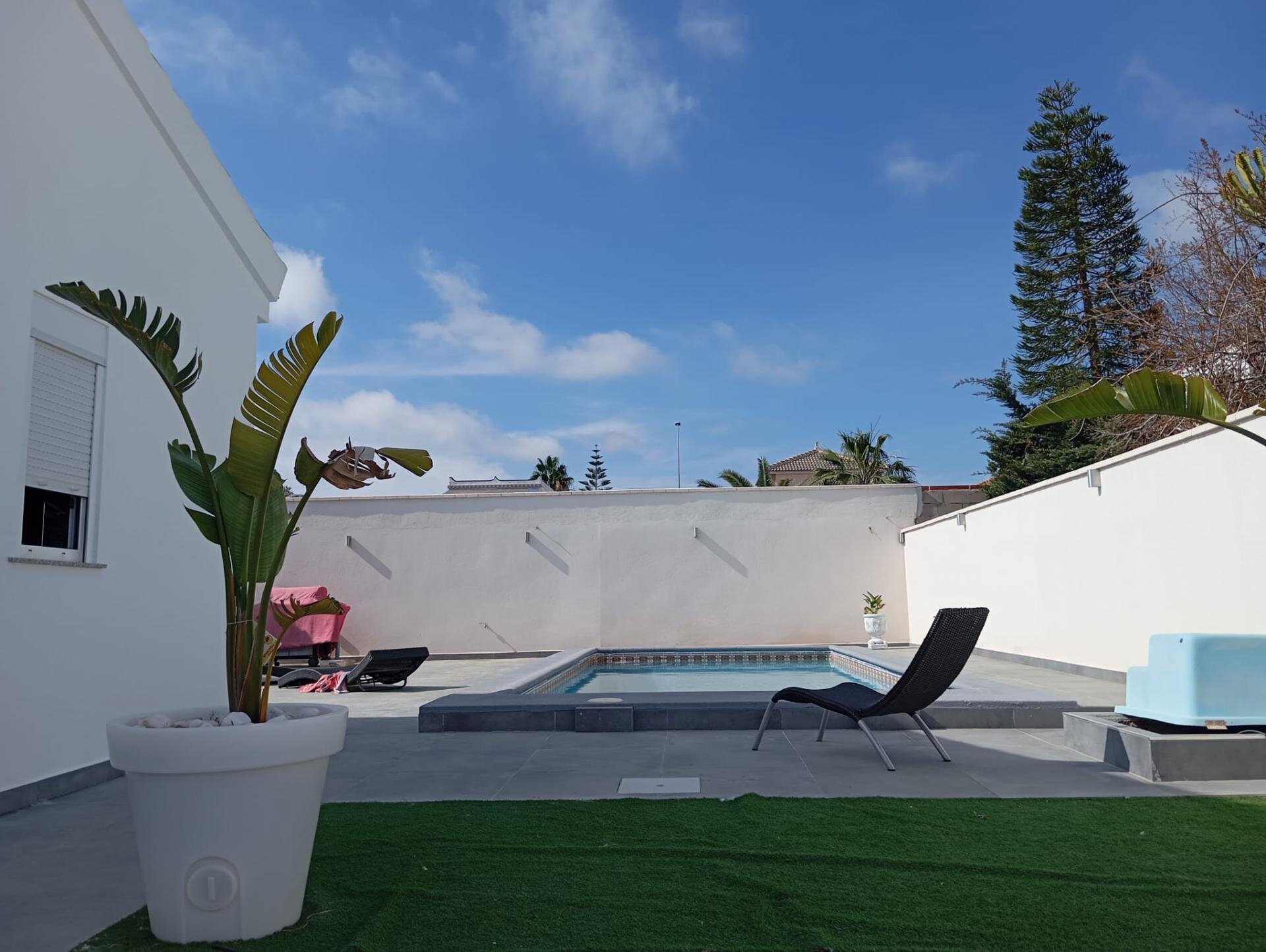 Villa de 4 Dormitorios en Lomas de Cabo Roig, Orihuela Costa - Image 49