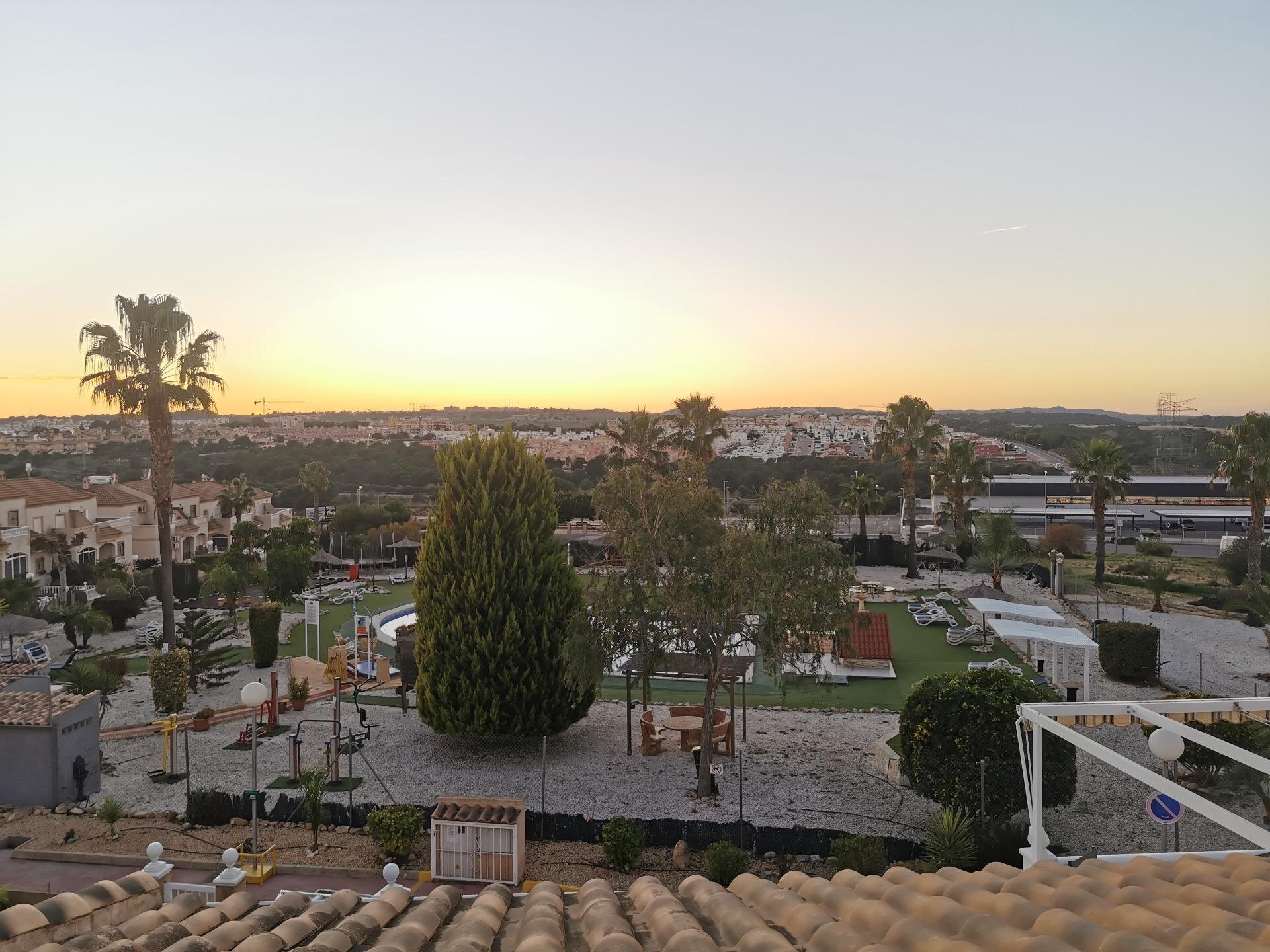 Dom jednorodzinny z 5 Sypialniami w, Orihuela Costa - Image 28